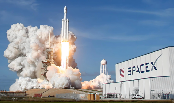 【PG电子】史上最大IPO即将诞生 SpaceX要带飞摇摇欲坠的美股？