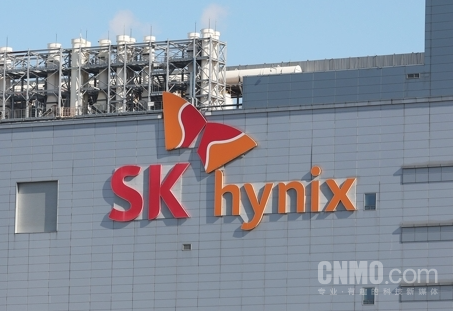 【PG电子】日韩股市集体暴跌 韩国触发熔断 SK海力士跌幅约10%
